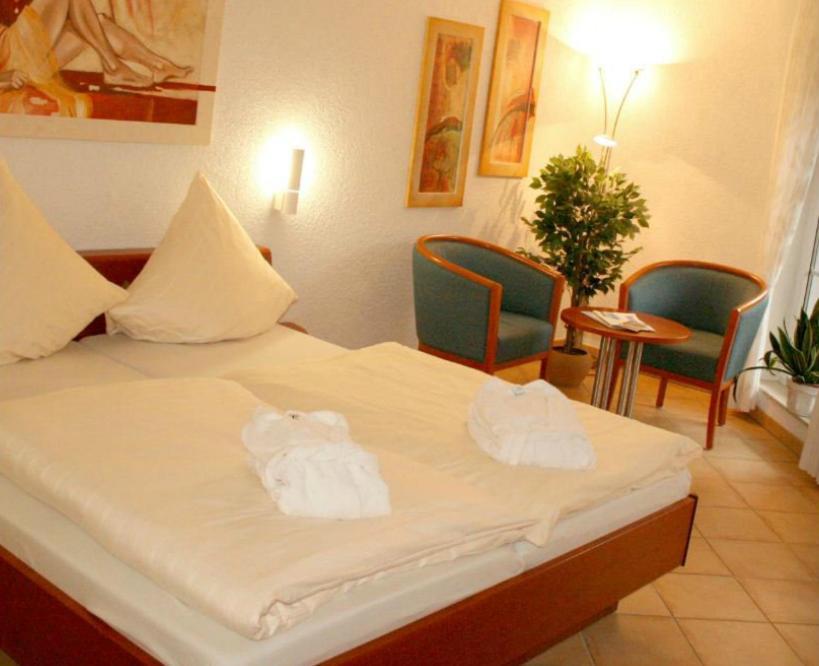 Hostellerie Bacher Neunkirchen  Room photo